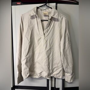 Elie Tahari Tencel Blouse Women’s Medium Beige Long Sleeve Pullover